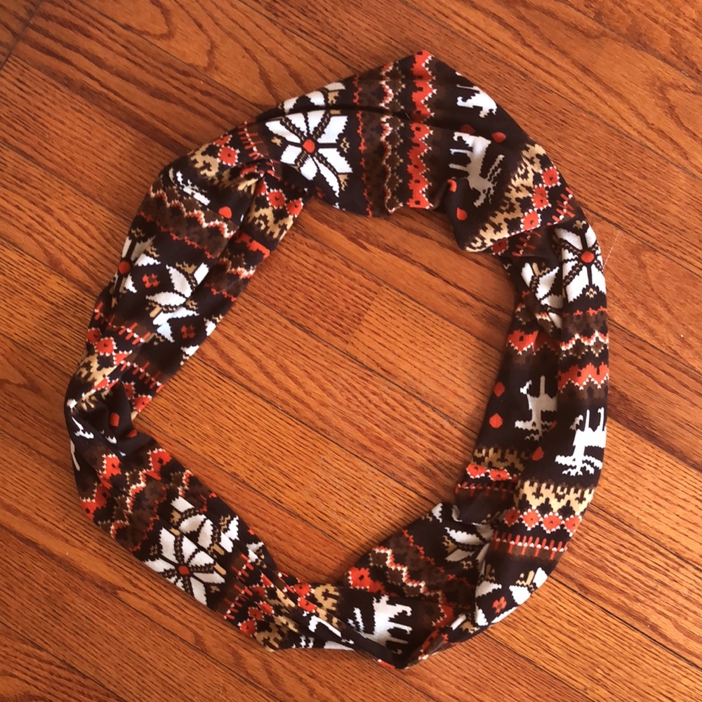 Winter Infinity Circle Loop Scarf